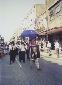 Umbrellas are an essential part of New Orleans funeral processions | Courtesy: Infrogmation of New Orleans on Flikr